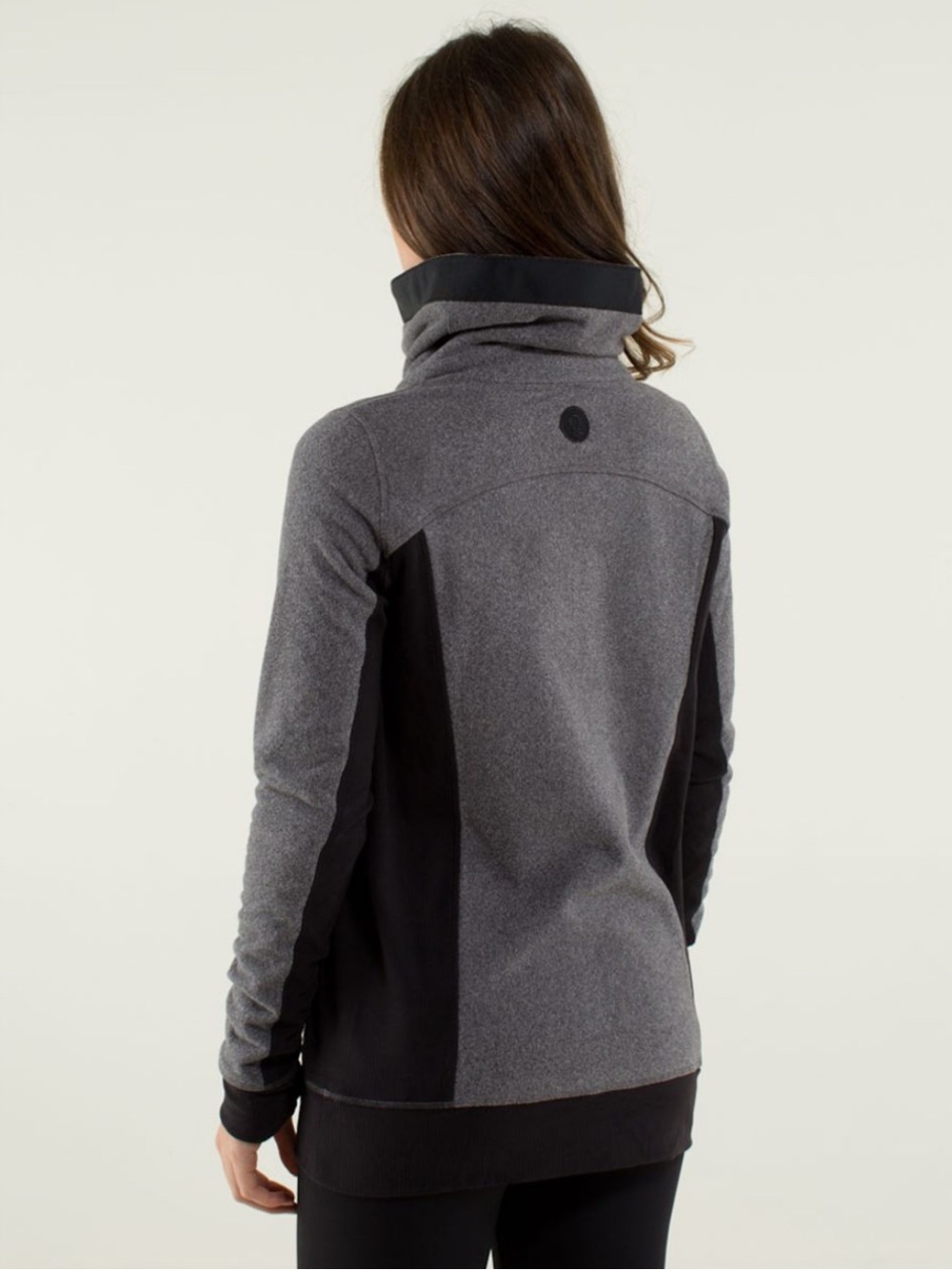 LULULEMON Women's Grey Quarter Zip Fleece Sweater - Picture 2 of 16